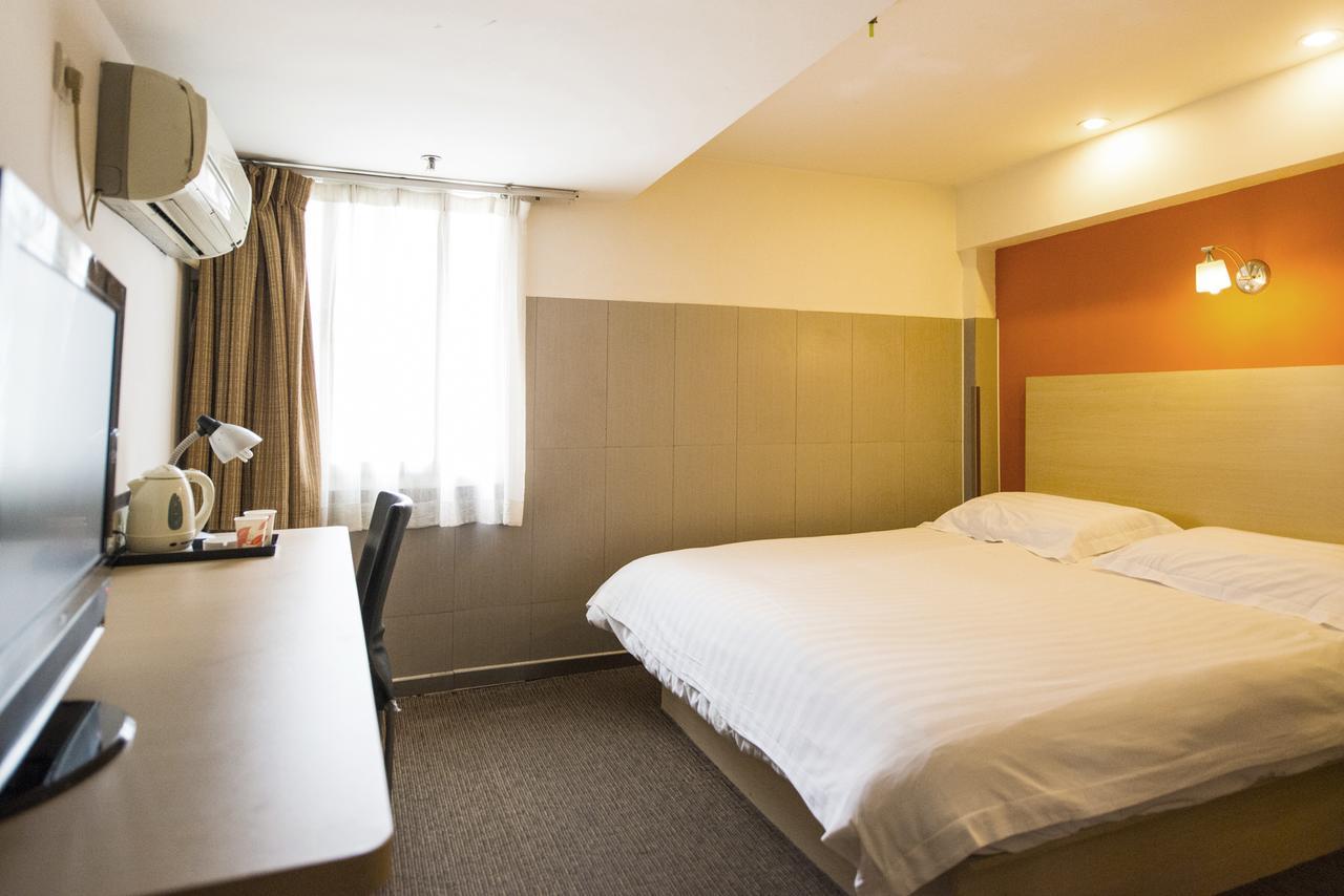 Motel Zhenjiang Jiefang Road Exteriör bild