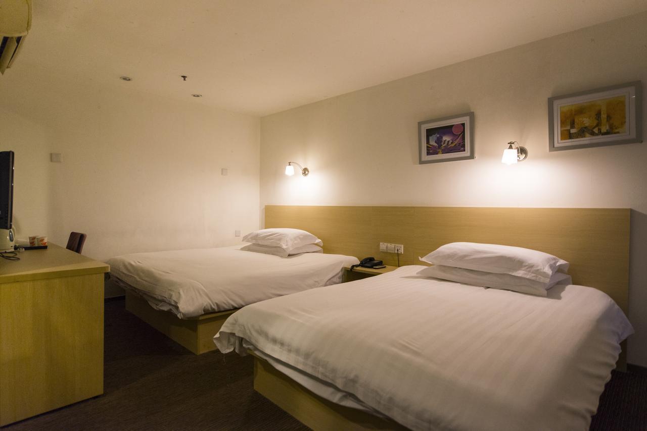 Motel Zhenjiang Jiefang Road Exteriör bild